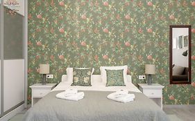 Gabby'S Hideaway Central Budapest